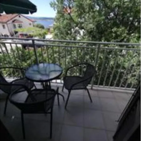 Apartman Small Nives 21 Pax Crikvenica